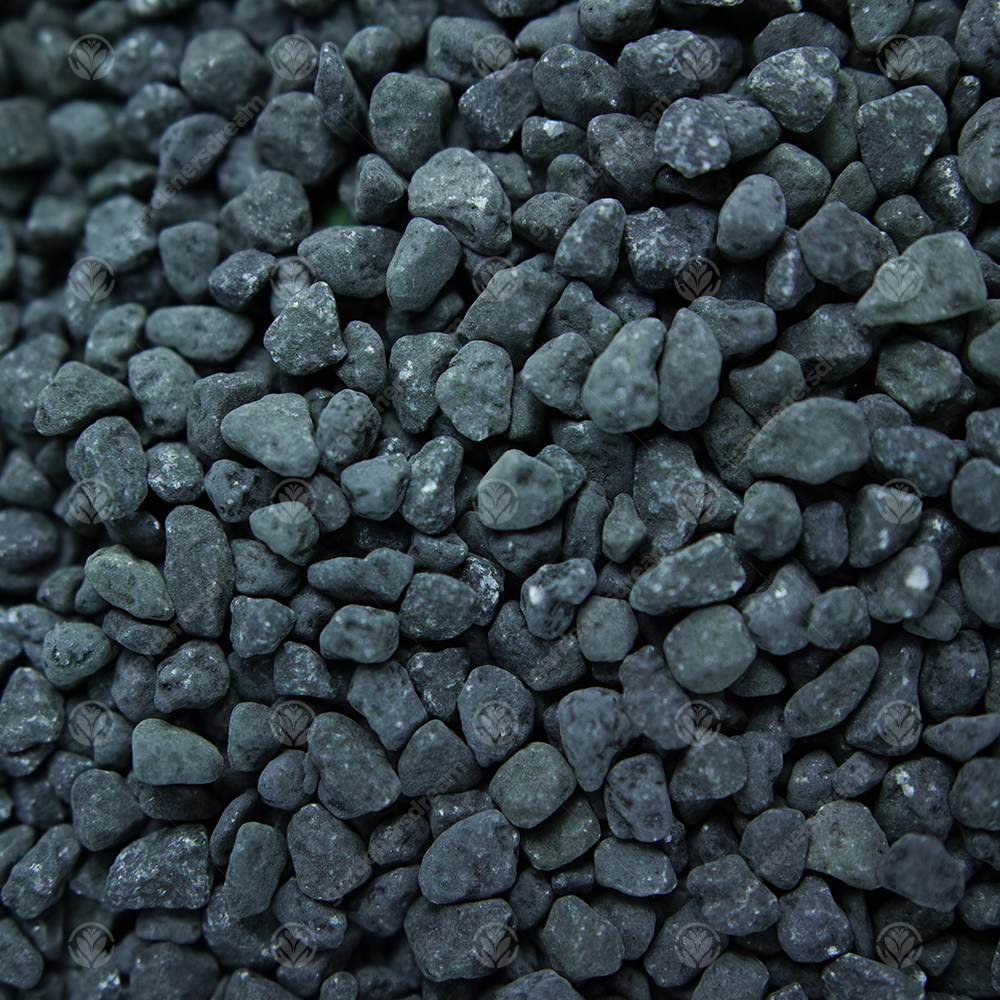 GardenersDream Coloured Aquatic Fish Gravel (Bag)