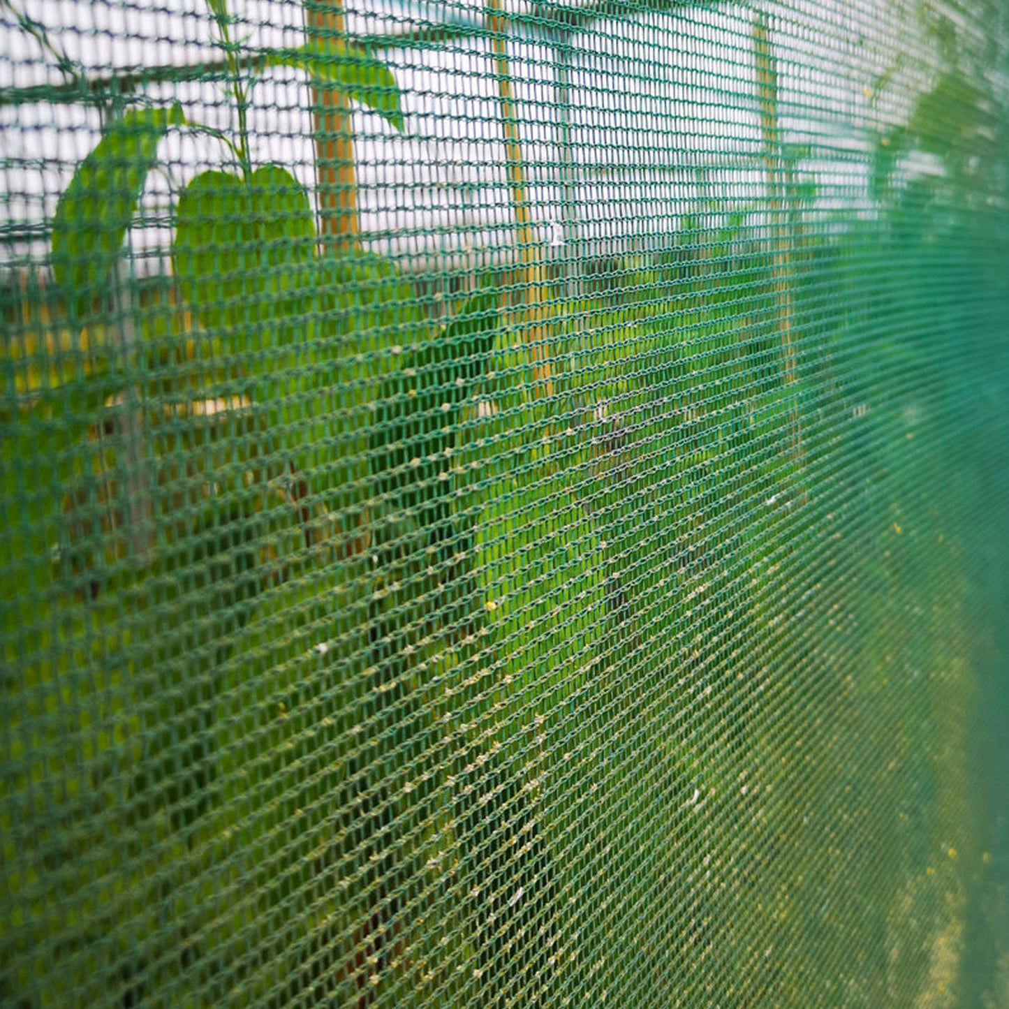 GM Windbreak Netting Cuts- Green, 110gsm